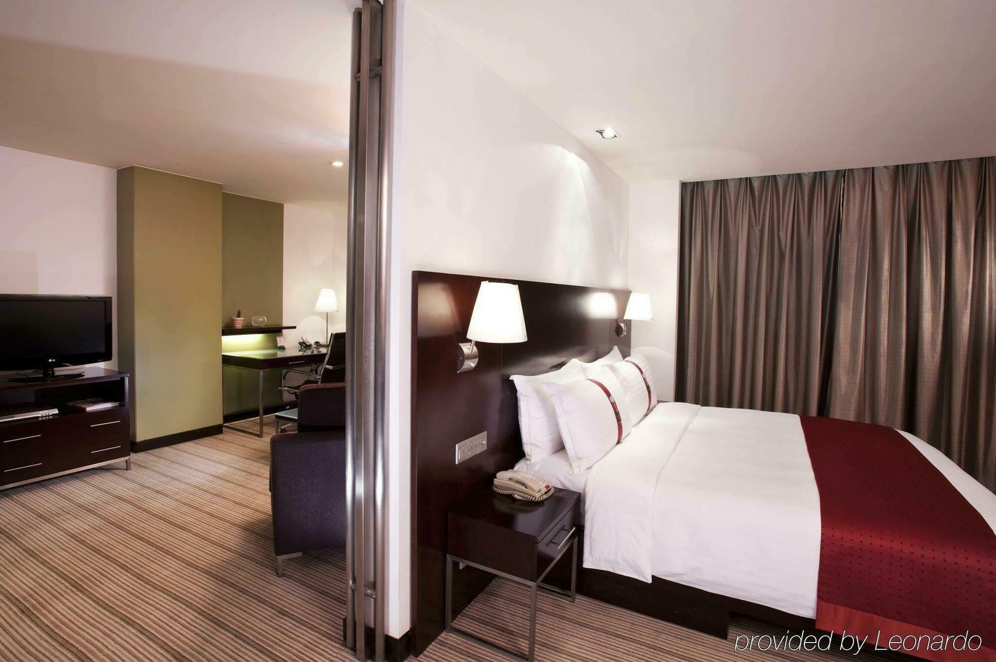 Holiday Inn Shanghai Vista By Ihg מראה חיצוני תמונה